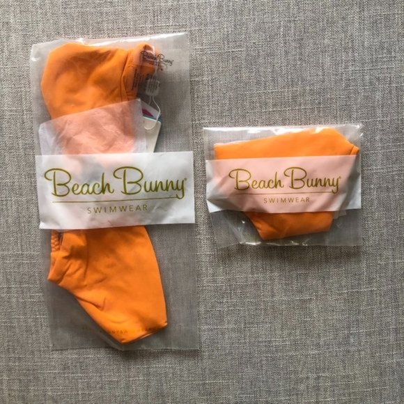 Beach Bunny Lexi Bralette + Lexi Tango Bottom (size S) NWT - Picture 6 of 12